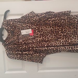 Cold shoulder hot girl leopard blouse, size 3X.
